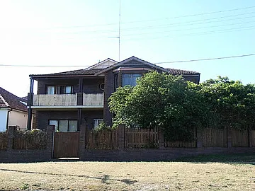 One bedroom apartment FULLY FURNISHED!!