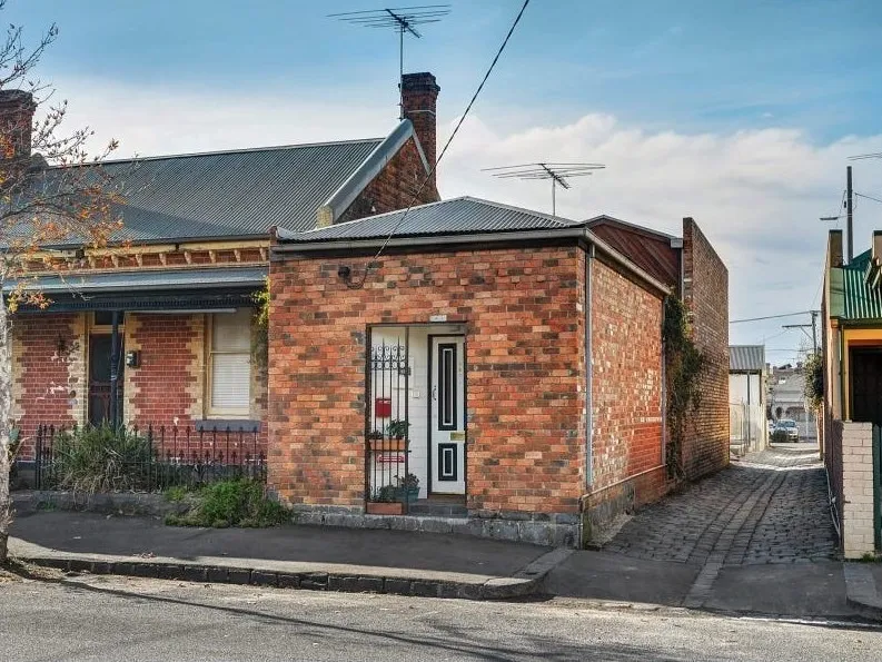 Charming, light and Bright!