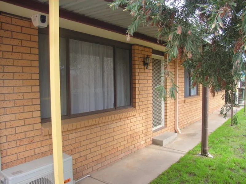 Neat two bedroom unit!