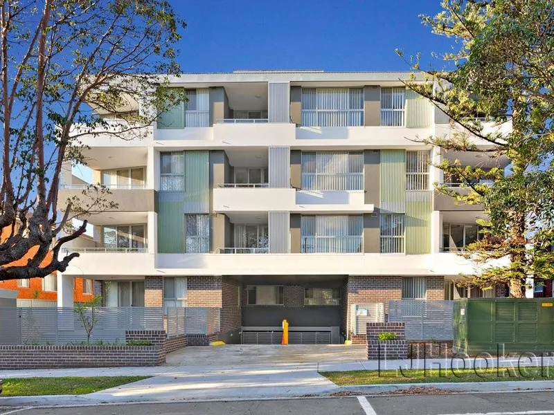 Contemporary unit in A1 Homebush Village position