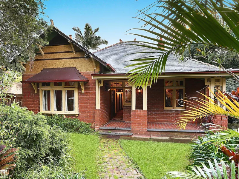 Four Bedroom Freestanding Federation Home