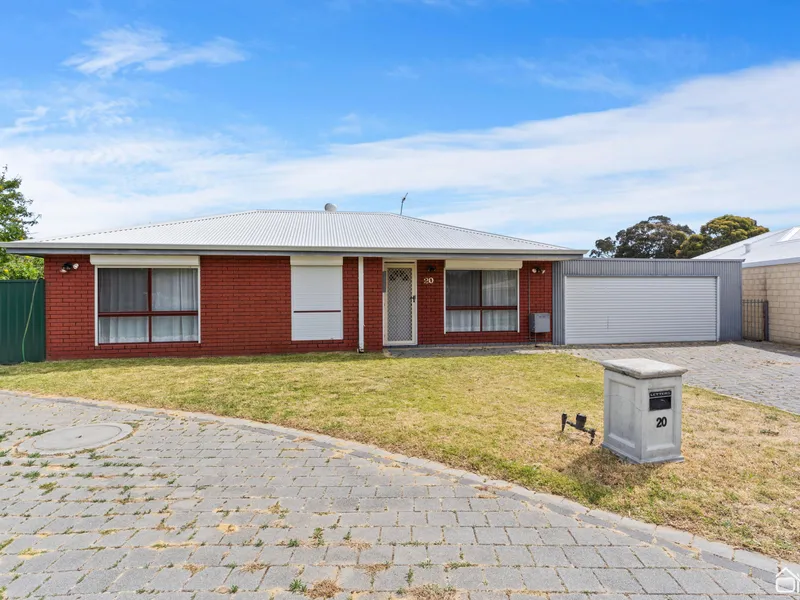 SUPERB VALUE BUYING IN A GREAT CUL-DE-SAC STREET!