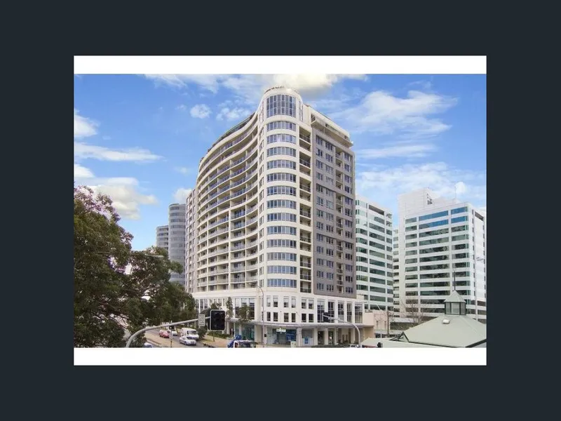 Studio apartment for lease near Chatswood station