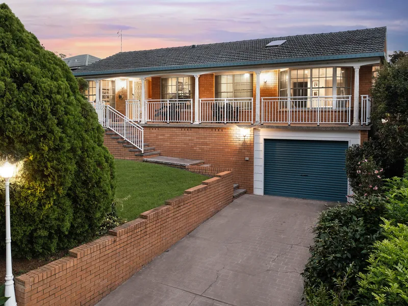 North facing home in convenient beachside locale