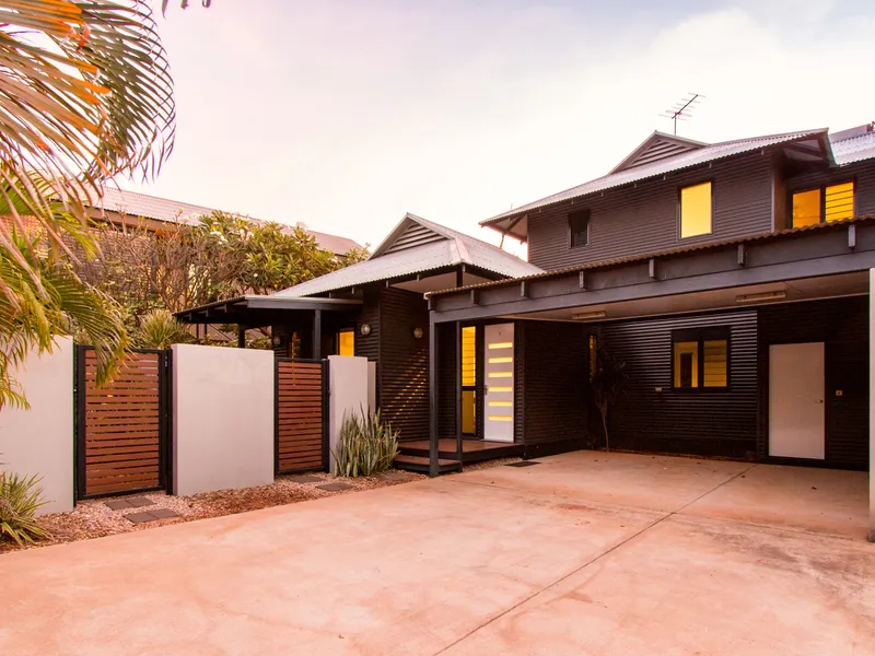 Tropical Oasis - Six Seasons Estate - 3 x 2 x 2 + Swimming Pool