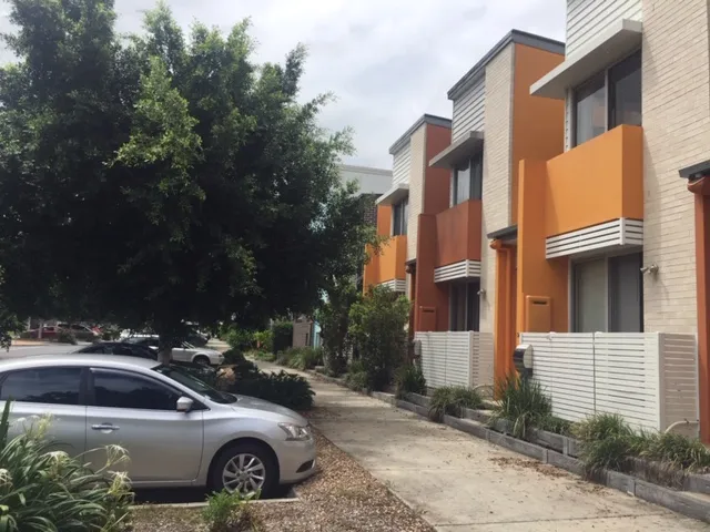 NRAS Studio Unit - Fitzgibbon Chase