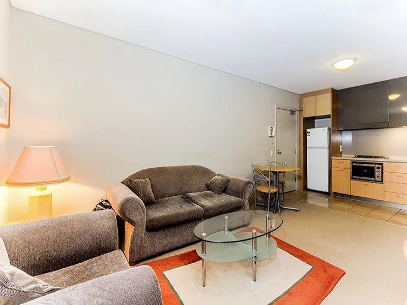 SUPERB ONE-BEDROOM IN THE HUB OF MOSMAN