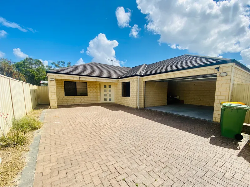 MODERN 5X2 HOME