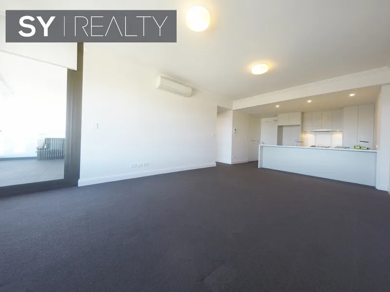 MODERN TWO BEDROOMS WITH STUNNING VIEW AND SPACIOUS LUXURY URBAN LIVING