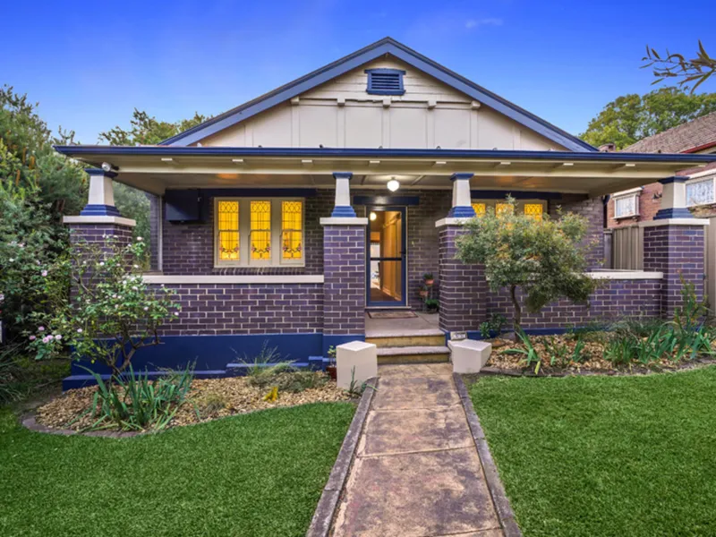 A Spacious Bungalow with a Wealth of Character!