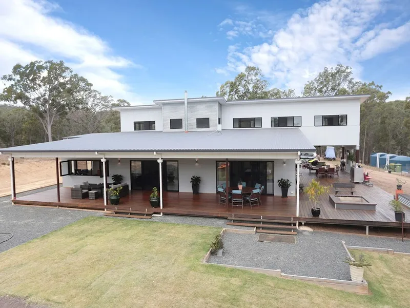Stunning contemporary home on 33 acres with fertile grazing land