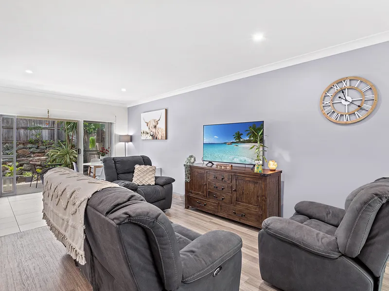Gorgeous Split Level Tropical Townhouse