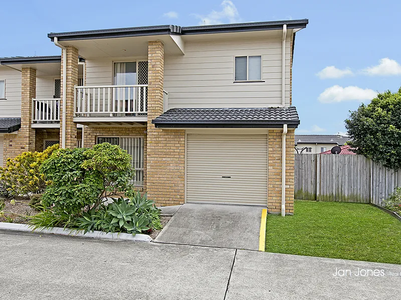 FUTURE HOME OR GREAT INVESTMENT!!