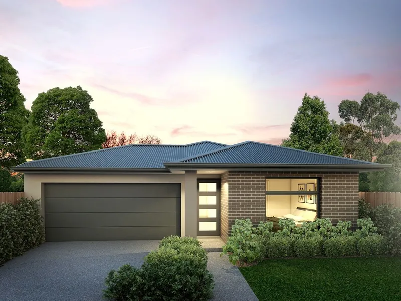 CUSTOM HOUSE AND LAND. JUST MOVE IN OR THE PERFECT INVESTMENT!