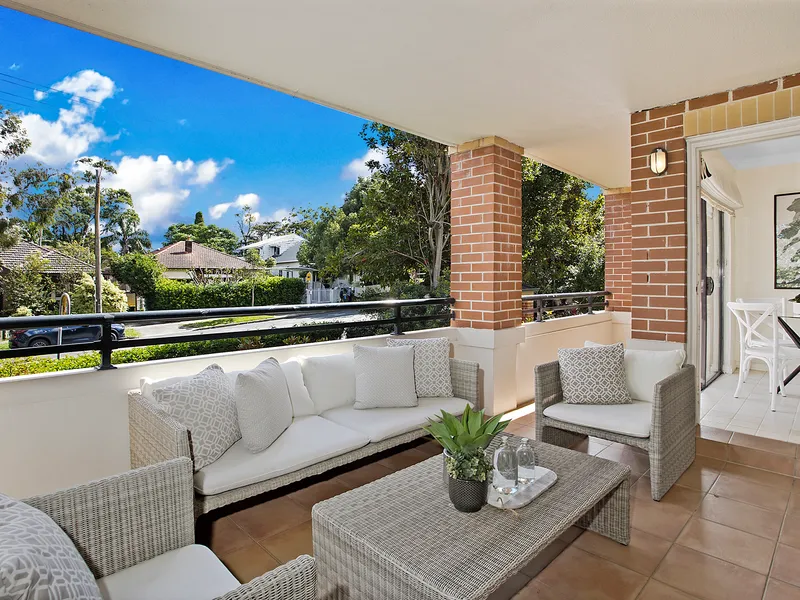 Elegant apartment of fine quality build and generous dimensions
