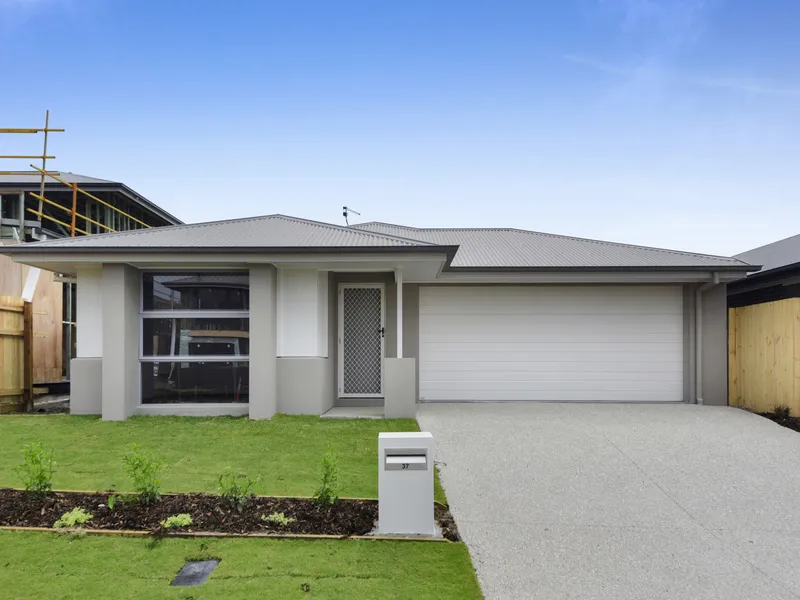 OPEN PLAN | MODERN 4 BEDROOM HOME