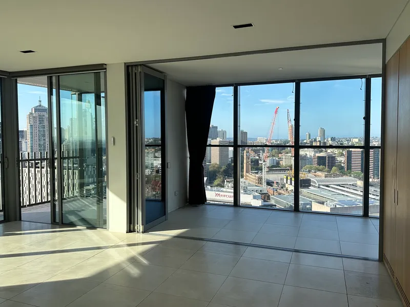 Three Bedroom Penthouse 270 Degree with City and Water views in Central Park - On level 27