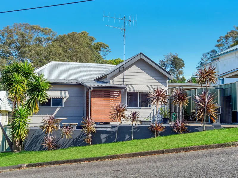 Charming Cottage in Picturesque Setting