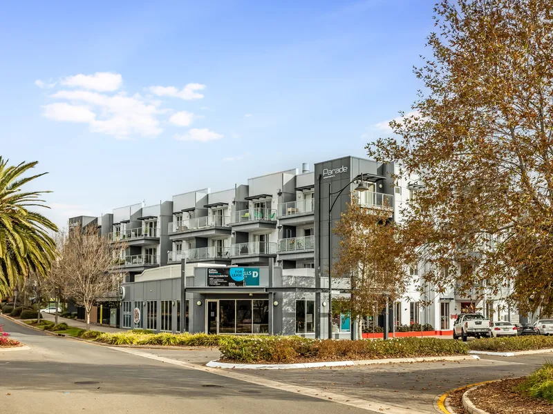 Enjoy the convenience of living in Mawson Lakes