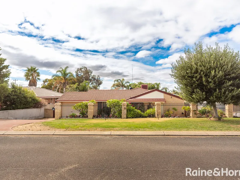 A Generation Of Enjoyment With a Country Family Feel