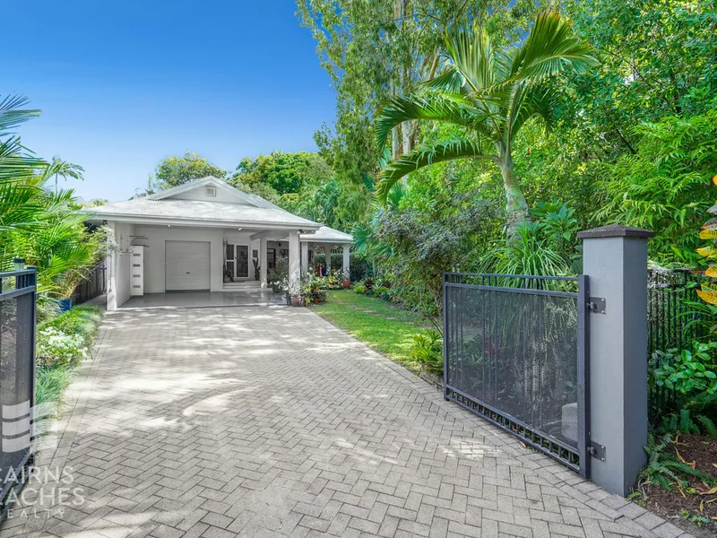 VALUE PACKED, BEACHSIDE RETREAT with WOW FACTOR on 830m2