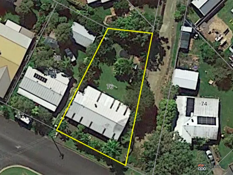 Large 917m2 Block Walking Distance to Township