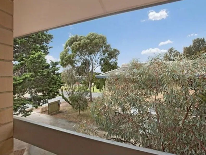 Henley Beach Townhouse Available