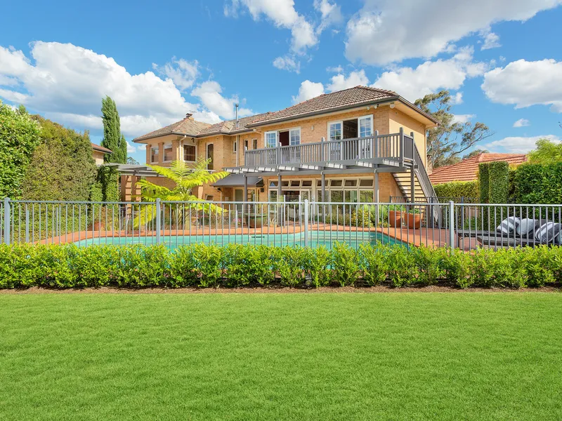 Majestic, north facing family home in private bushland setting