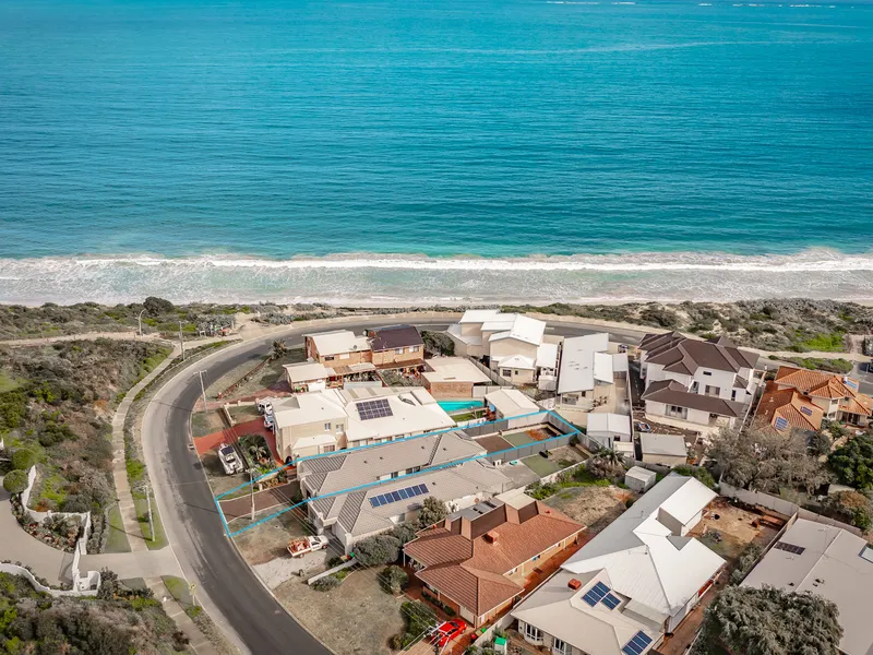 Home Open Thursday, July 15th from 5:15-6:00pm and Sunday, July 18th from 11:30-12:00pm