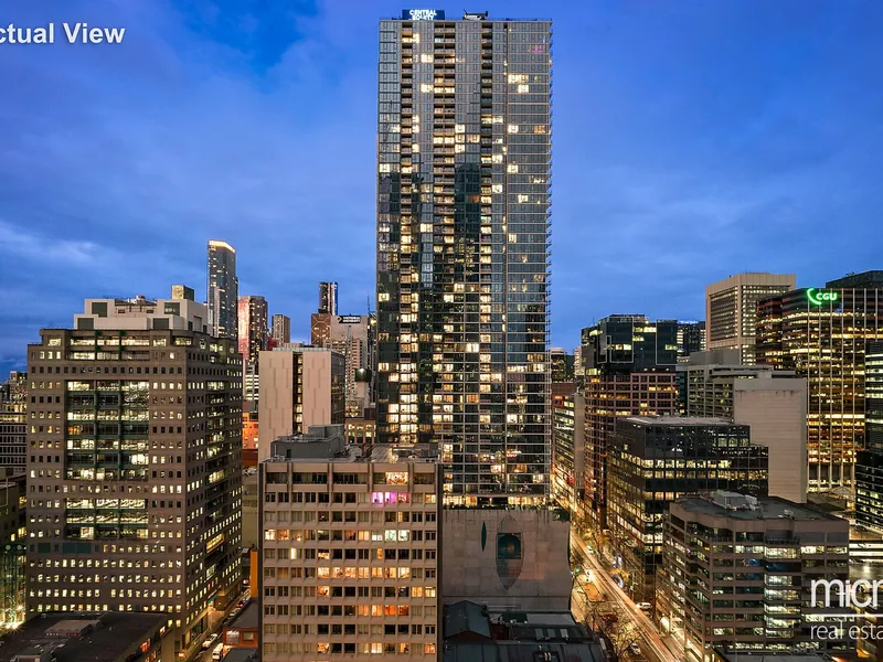 Melbourne One Entertainer with Superb City Convenience