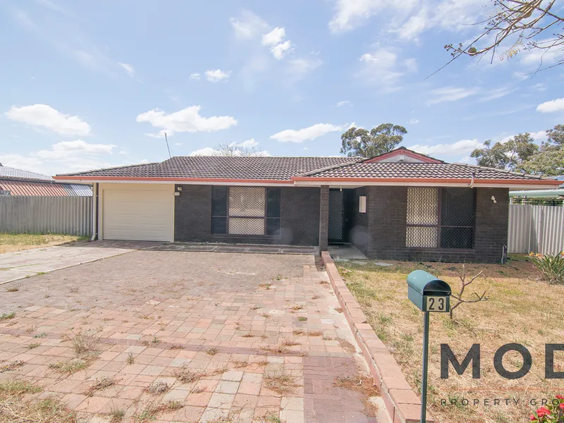 4 x 1 KELMSCOTT HOME IN QUIET NEIGHBOURHOOD