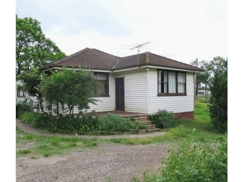 THREE BEDROOM BEAUTY!!!