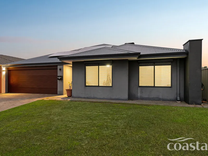 IMPECCABLE FAMILY HOME WITH SIDE ACCESS