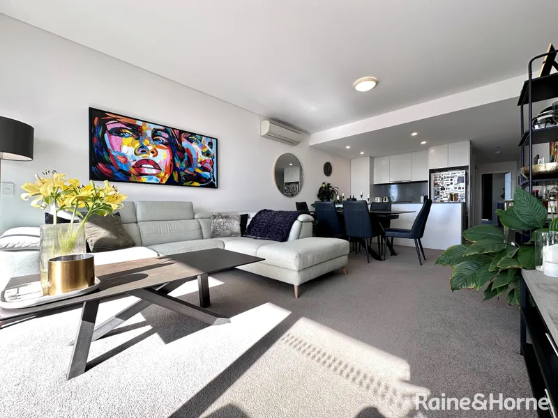 Immaculate Split Level Two Bedroom Apartment