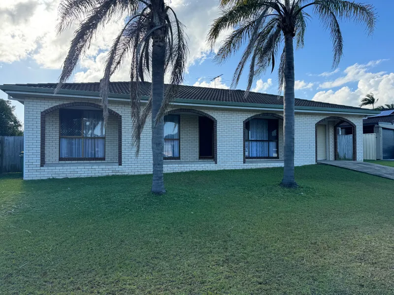 PERFECT FAMILY HOME WITH SOLAR