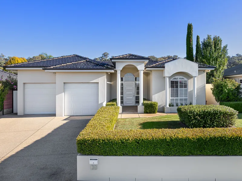 Family Entertainer with Pool