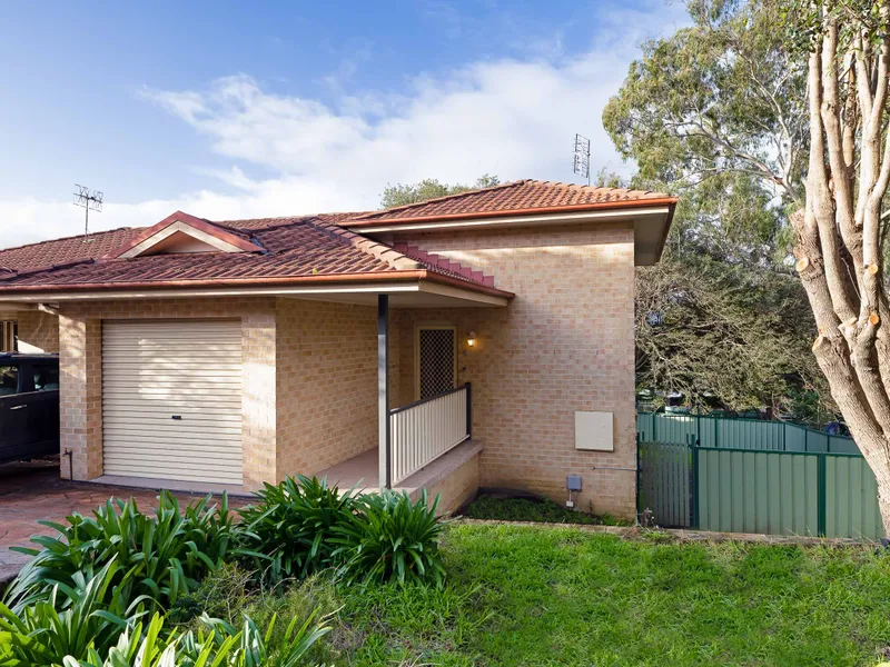Immaculate Torrens Title Town House