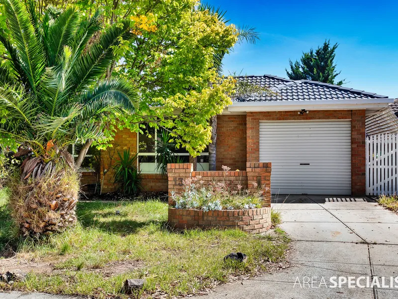 UNDER CONTRACT! CONTACT PETER 0433 493 257