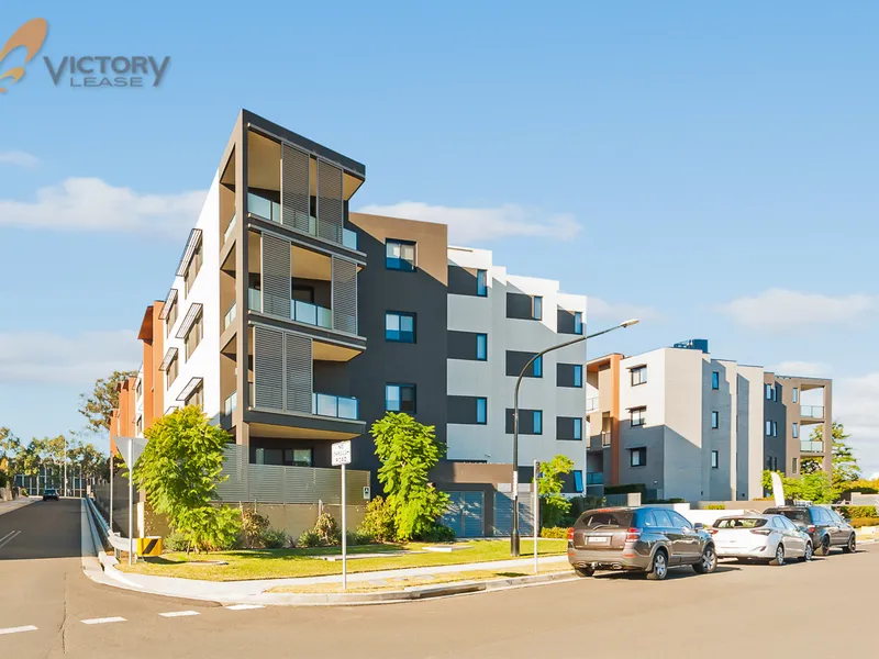 NEAR NEW 3 Bedrooms Apartment in Rouse Hill.