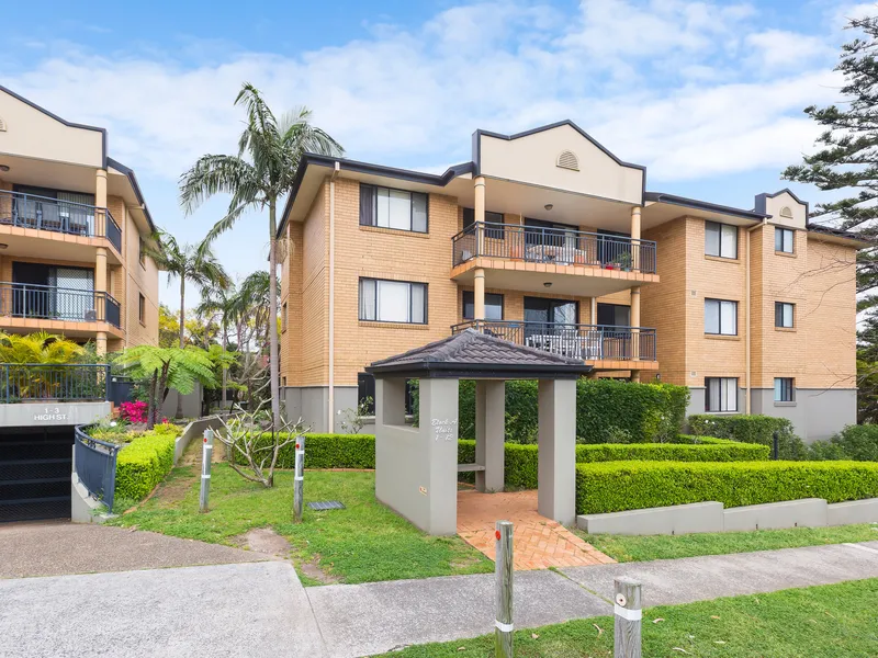 Convenient Caringbah Location