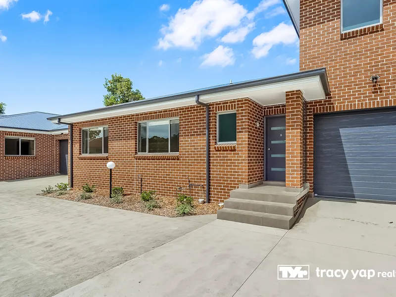 Exquisite, low maintenance villa in Quiet Street