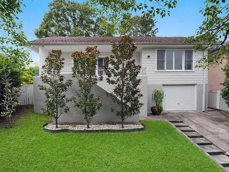 A Beautifully Updated Family Home in Handy Central Location