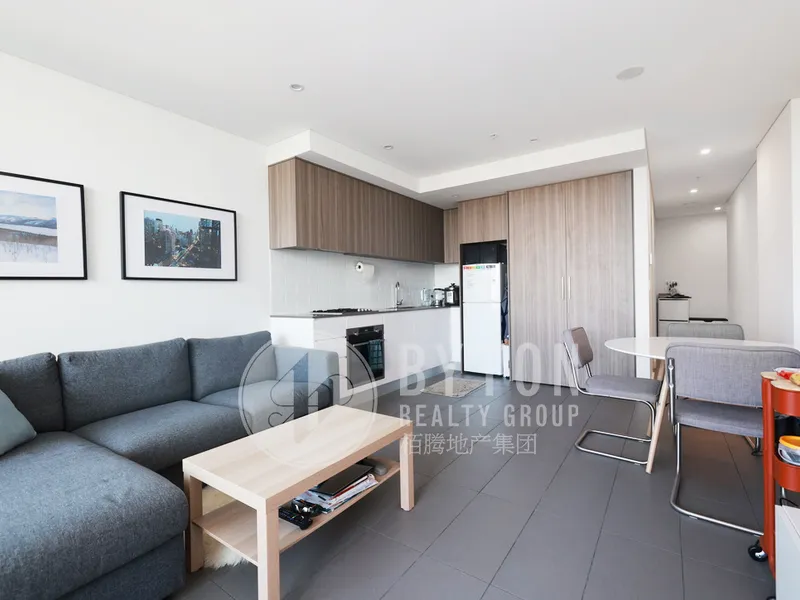 Apartment with Stunning Terrace! Best Location In Burwood!