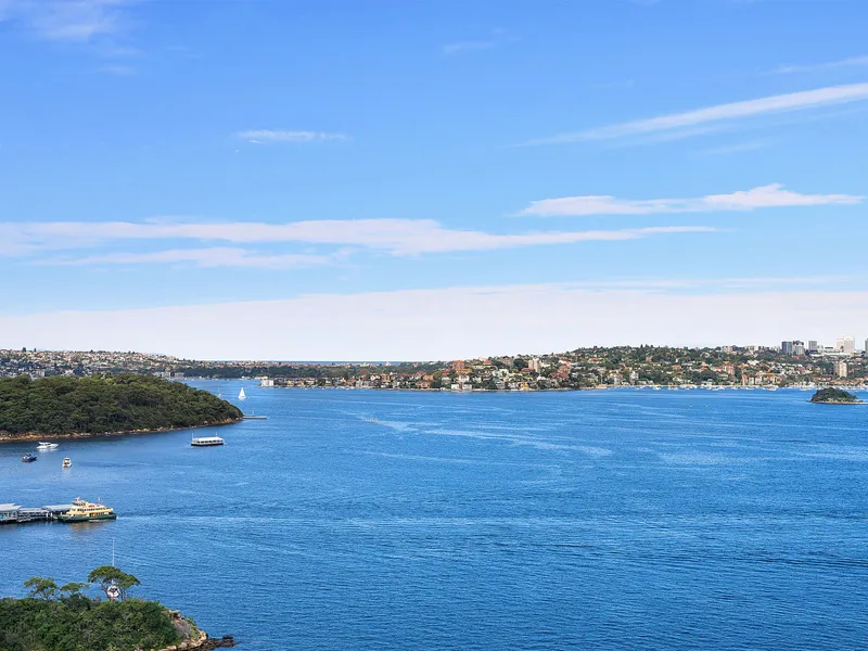 Stunning penthouse apartment boasting some of Mosman’s finest views 