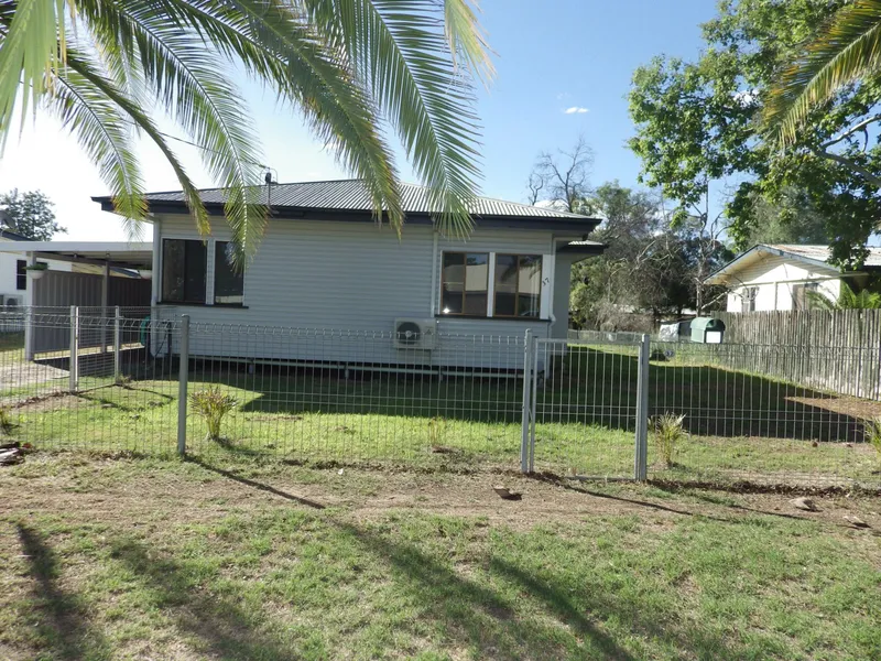 SPACIOUS HOME + SHED