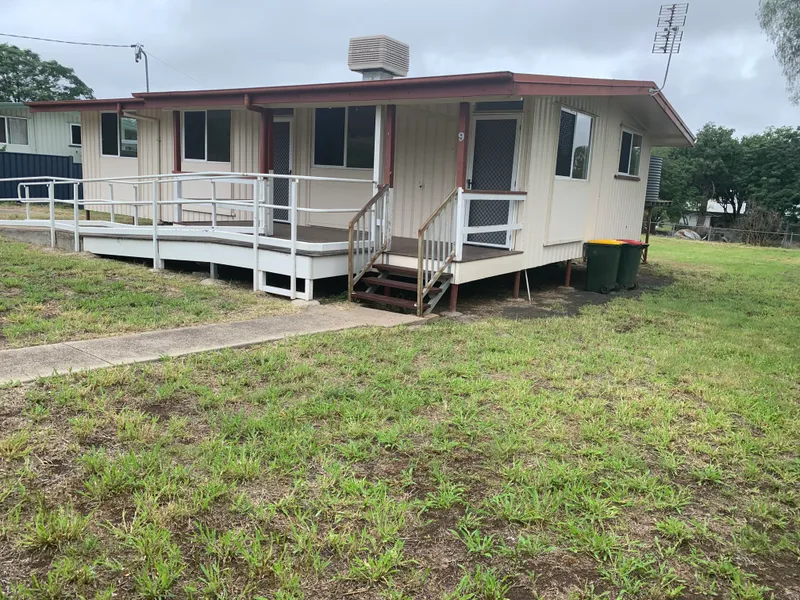 9 Zamia Street, Springsure
