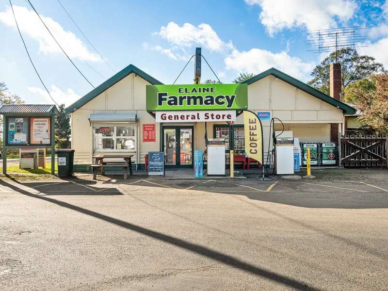 A Rare Opportunity With Great Exposure - 1011m2