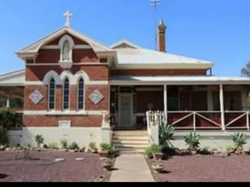 Rural Mansion