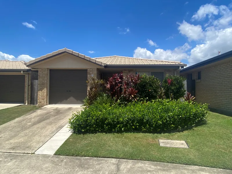 BRICK AND TILE LOWSET VILLA