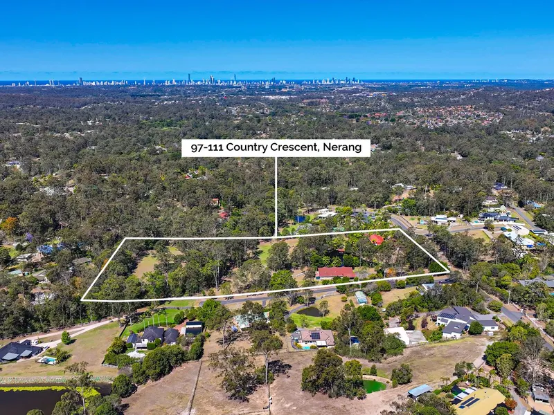 Equestrian & Tennis, Anyone? Country Living at Its Best